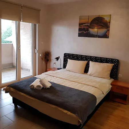 Kengur Rezort 3*